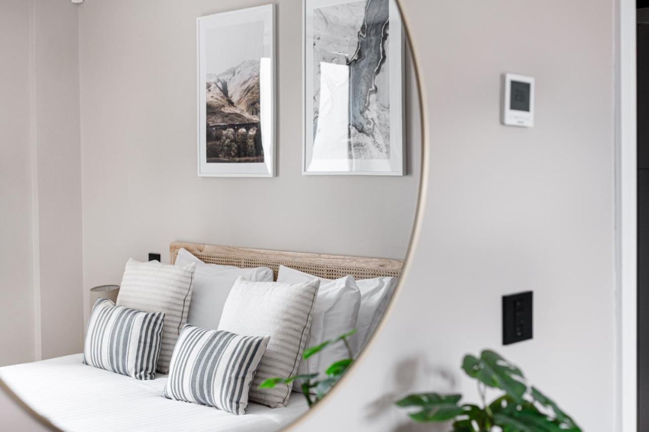 Charming 1 Bedroom Apt , Town Centre, Wifi, Free Parking By Tent Serviced Apartments Staines-upon-Thames Esterno foto